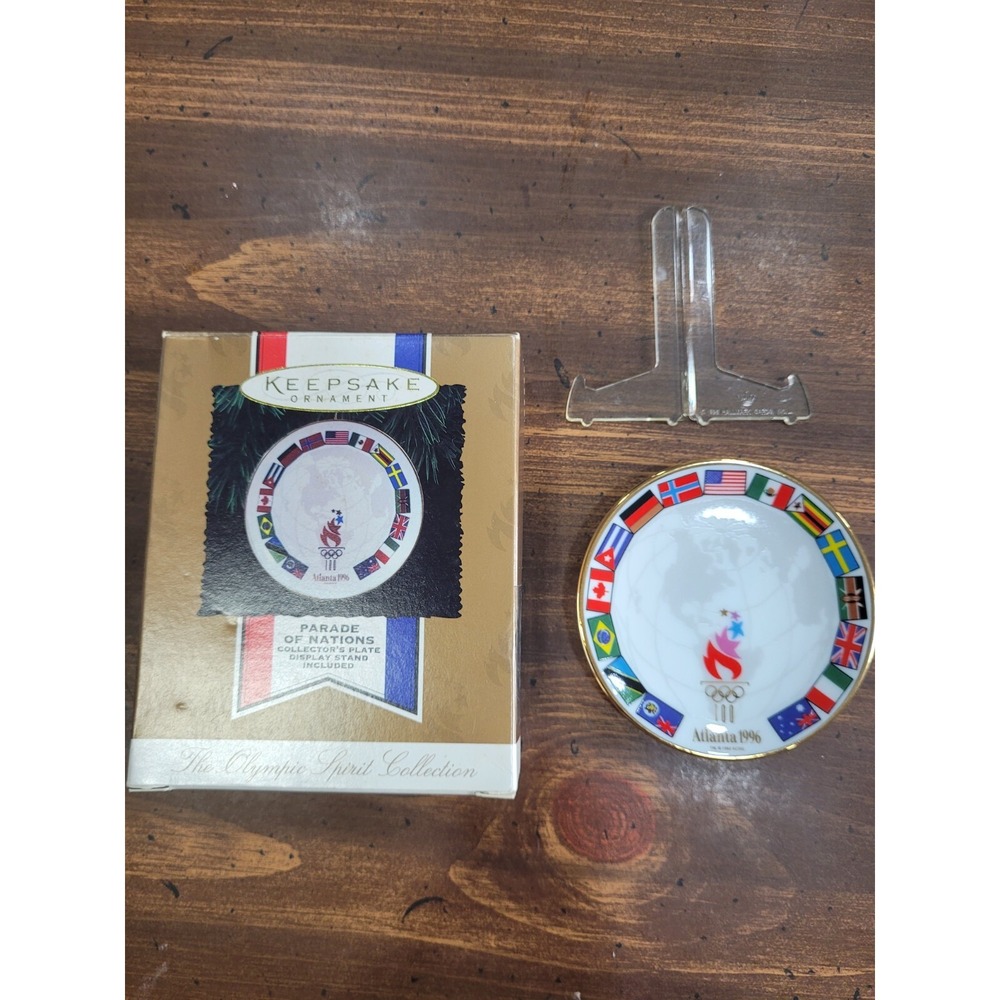 1996 Hallmark Keepsake Christmas Ornament Parade Of Nations Atlanta Olympics W6